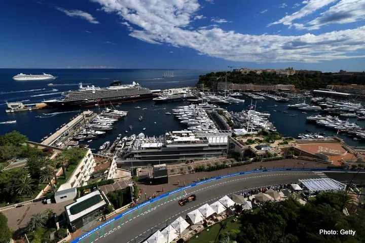 MONTE-CARLO, MONACO - MAY 23: Yuki Tsunoda of Japan driving the (22) Oracle Red Bull Racing RB21 on track during practice ahead of the F1 Grand Prix of Monaco at Circuit de Monaco on May 23, 2025 in Monte-Carlo, Monaco. (Photo by Mark Thompson/Getty Images) // Getty Images / Red Bull Content Pool // SI202505231842 // Usage for editorial use only //