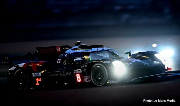 toyota le mans night