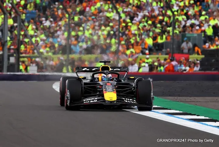 NORTHAMPTON, ENGLAND - JULY 05: Max Verstappen of the Netherlands driving the (1) Oracle Red Bull Racing RB21 on track during qualifying ahead of the F1 Grand Prix of Great Britain at Silverstone Circuit on July 05, 2025 in Northampton, England. (Photo by Colin McMaster/LAT Images) // Getty Images / Red Bull Content Pool // SI202507050530 // Usage for editorial use only //