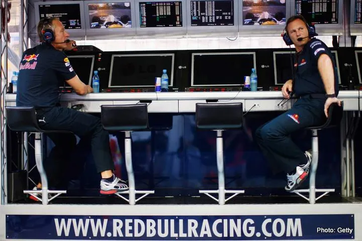 SINGAPORE - SEPTEMBER 24: Red Bull Racing Team Principal Christian Horner (R) and Team Manager Jonathan Wheatley (L) are seen during practice for the Singapore Formula One Grand Prix at the Marina Bay Street Circuit on September 24, 2010 in Singapore. (Photo by Mark Thompson/Getty Images) *** Local Caption *** Christian Horner; Jonathan Wheatley