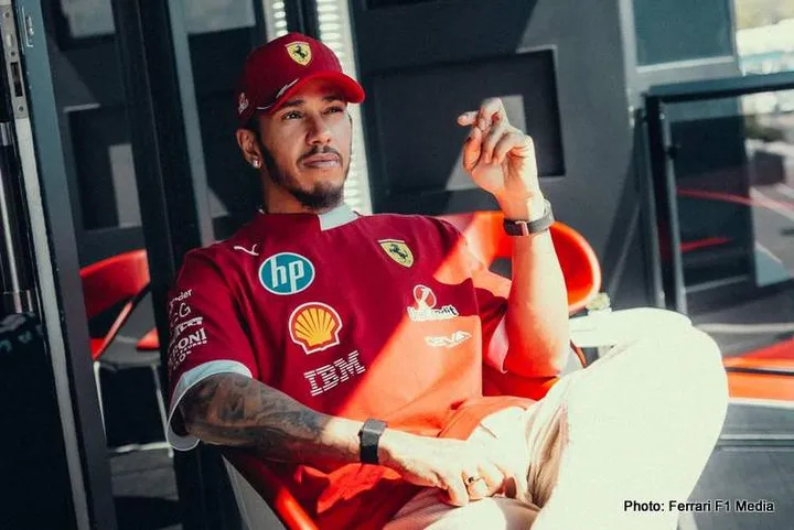 lewis hamilton chilling ferrari