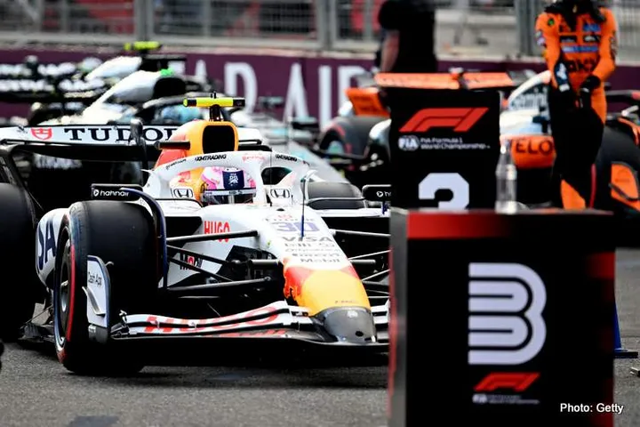 BAKU, AZERBAIJAN - SEPTEMBER 20: Third placed qualifier Liam Lawson of New Zealand driving the (30) Visa Cash App Racing Bulls VCARB 02 arrives in parc ferme during qualifying ahead of the F1 Grand Prix of Azerbaijan at Baku City Circuit on September 20, 2025 in Baku, Azerbaijan. (Photo by Simon Galloway/LAT Images) // Getty Images / Red Bull Content Pool // SI202509200394 // Usage for editorial use only //