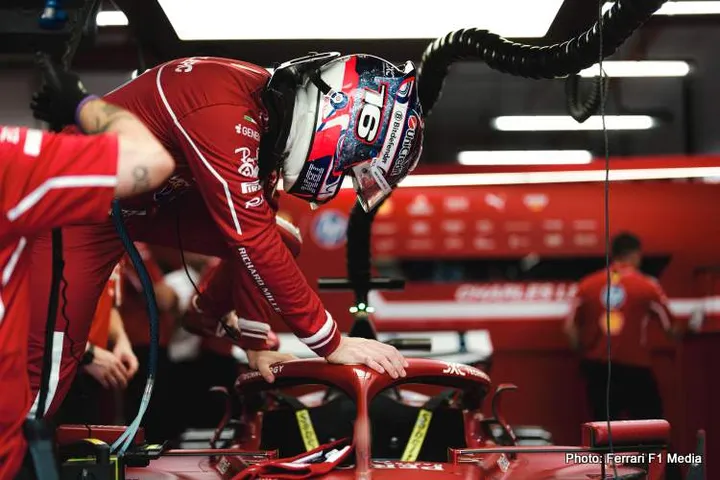 07-scuderia-ferrari-singapore-gp-2025-saturday_ca8fe538-1ac7-4546-abc3-0dadedc2fa0d