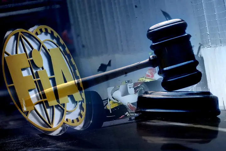crashgate singapore gp 2008 piquest shunt 001