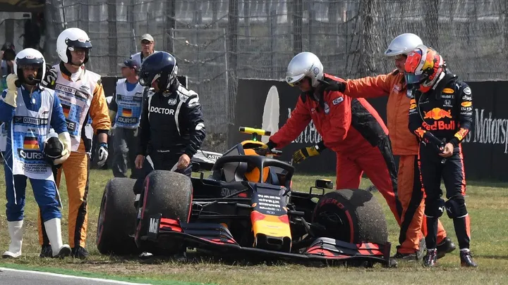 F1 2019: Pierre Gasly, Red Bull Racing, crash, German Grand Prix, Max  Verstappen