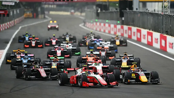 Formel 2 2024: Alle Fahrer und Teams in der Übersicht