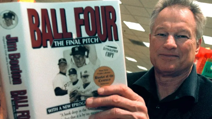 Jim Bouton, Author of Tell-All Baseball Memoir 'Ball Four,' Dies at 80 - The New York Times