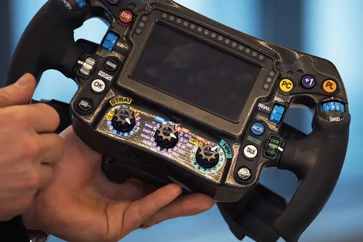 2019 f1 steering wheel