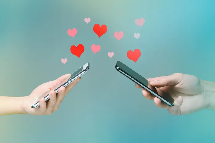 Lovoo, Tinder &amp; Co: Wie schludrig Dating-Apps mit Daten umgehen | Stiftung  Warentest
