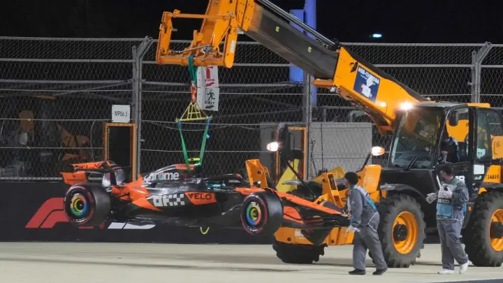 Lando Norris crash prompts 'alright for me' Oscar Piastri response