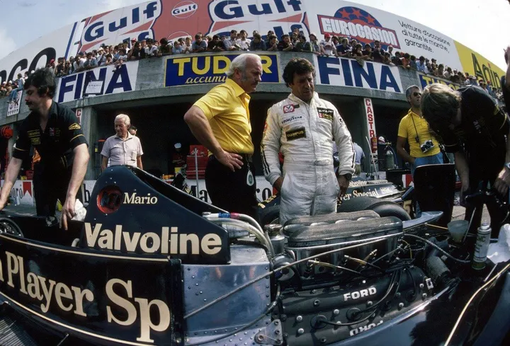 F1_Historical on X: "Colin Chapman (Founder of Lotus Cars) - Mario Andretti (Lotus 79 Cosworth) - Monza - 1978. #F1 https://t.co/kHesLpKogv" / X