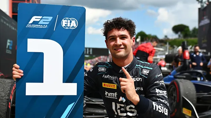 formula 2 imola Crawford stays in contention with Sprint winimage