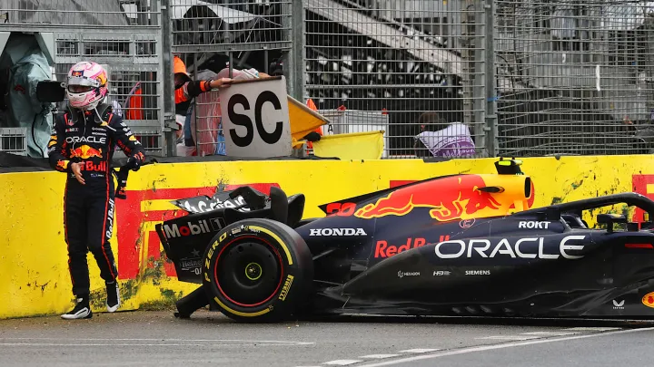 Liam Lawson laments 'tough weekend' after failed slick tyre gamble in Australia | Formula 1®