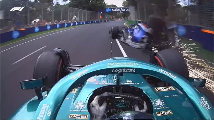 Formula 1 on Twitter: "🚩 RED FLAG 🚩 Latifi and Stroll collide in the first sector and both are out of qualifying #AusGP #F1 https://t.co/lhb5OHUKM7" / Twitter