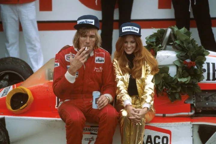 On this day, 24 years ago, 1976 WDC James Hunt died of a heart failure : r/formula1