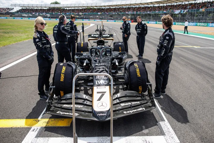 On set for Apple's F1 movie: How Brad Pitt's faux team fit into the British  GP - The Athletic