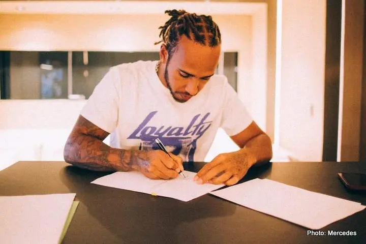 hamilton signs new mercedes contract