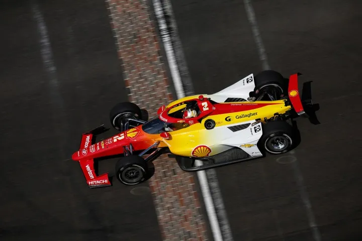 Indy 500: Newgarden bezwingt O'Ward nach vierstündiger Verzögerung!