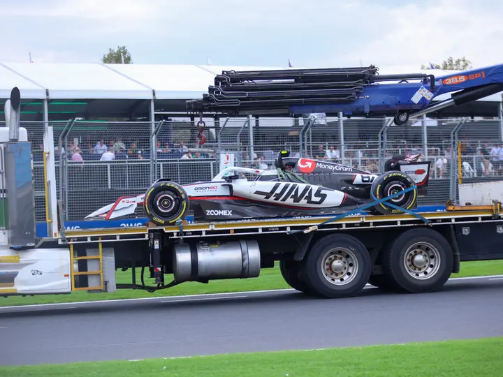 Dismal Haas F1 Team Way Off the Pace in Australian Grand Prix Qualifying