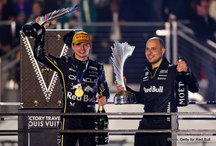 LAS VEGAS, NEVADA - NOVEMBER 22: Race winner Max Verstappen of the Netherlands and Oracle Red Bull Racing and Gianpiero Lambiase, Head of Racing of Oracle Red Bull Racing celebrate on the podium during the F1 Grand Prix of Las Vegas at Las Vegas Strip Circuit on November 22, 2025 in Las Vegas, Nevada. (Photo by Brett Farmer/Getty Images) // Getty Images / Red Bull Content Pool // SI202511230515 // Usage for editorial use only //