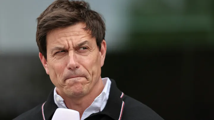 Verstappen could consider joining rivals Mercedes, says Wolff | SuperSport