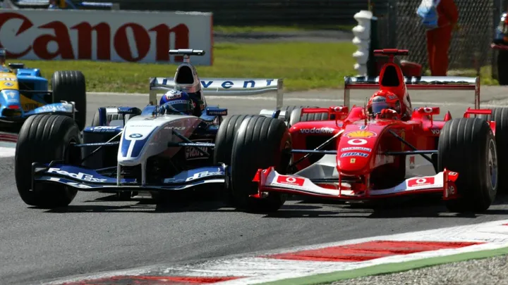 TBT] J-P Montoya und M.Schumacher kämpfen in Monza beim Großen Preis von  Italien 2003. : r/formula1