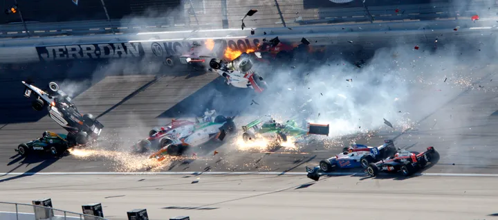 Dan Wheldon's fatal crash in Las Vegas recalled 10 years later | Las Vegas  Review-Journal