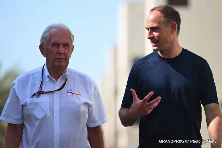 ABU DHABI, UNITED ARAB EMIRATES - DECEMBER 07: Dr Helmut Marko, Team Consultant of Oracle Red Bull Racing and Oliver Mintzlaff, Managing director of Red Bull GmbH, talk as they walk in the Paddock prior to the F1 Grand Prix of Abu Dhabi at Yas Marina Circuit on December 07, 2025 in Abu Dhabi, United Arab Emirates. (Photo by Rudy Carezzevoli/Getty Images) // Getty Images / Red Bull Content Pool // SI202512070047 // Usage for editorial use only //