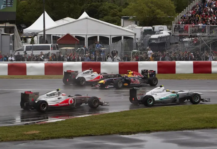 How Button won the 2011 Canadian Grand Prix