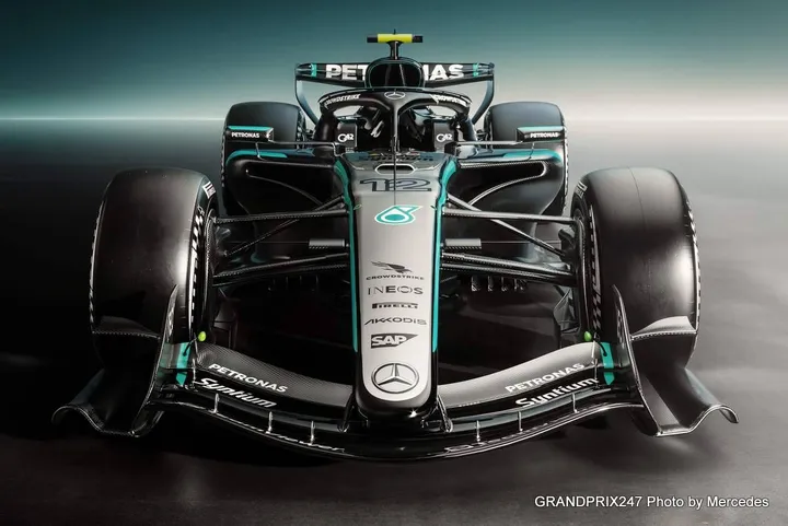 Mercedes-W17-Launch-2026