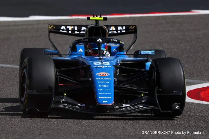 Sainz-FW48-Bahrain-2026