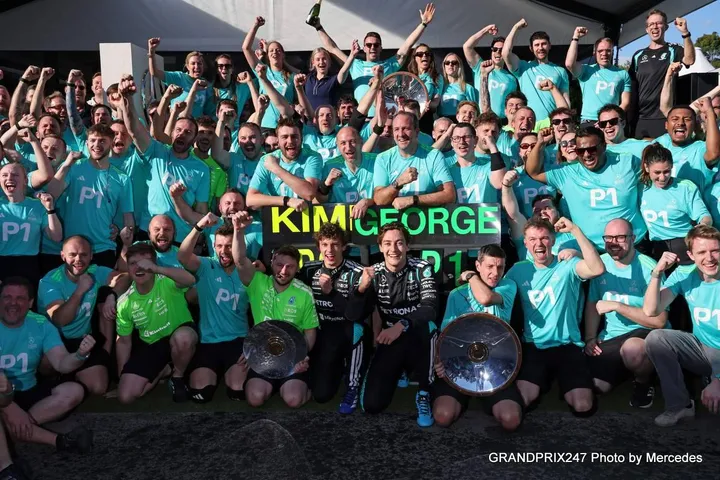 Mercedes-Team-Melbourne-2026