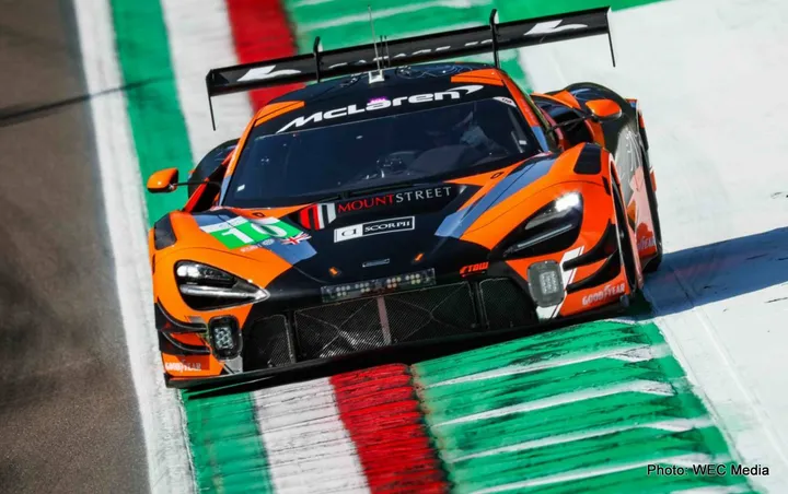 mclaren Garage 59 on LMGT3 Hyperpole