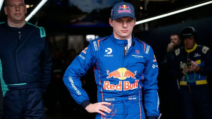 verstappen nurburgring nordschelie red bull mercedes