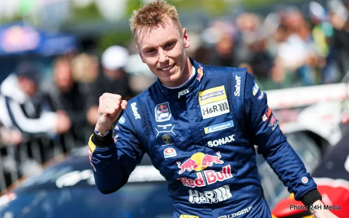 Luca Engstler puts Lamborghini on pole