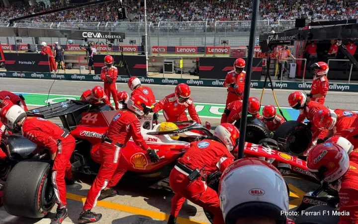 ferrari pitstop strategy austria hamilton f1