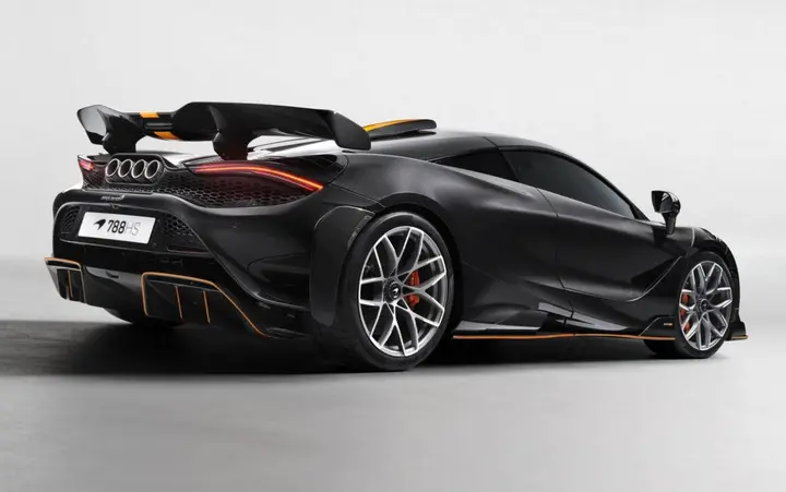 9276550-18152-ns-mclaren-788hs-shot02-final
