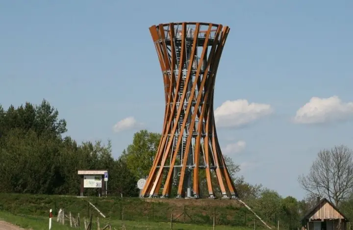 apzvalgos bokstas meteliu regioniniame parke 79996473