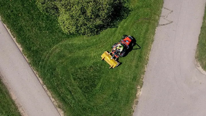 dji 0429mp400 00 37 03still003