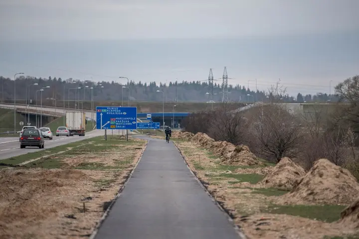 dvirai takas naujas