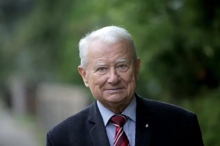 infektologas lsmu profesorius alvydas laiskonis