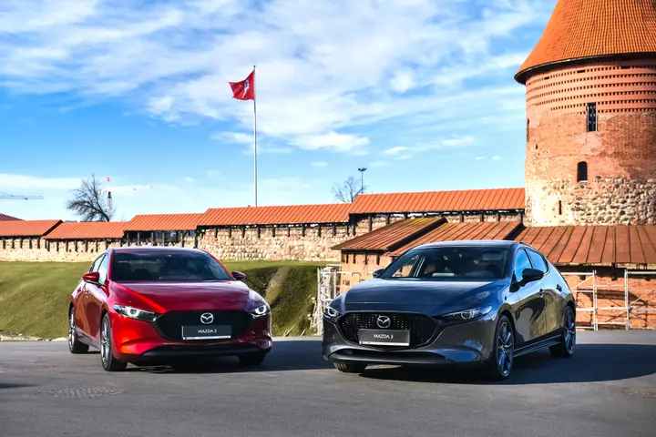 mazda3 kaunas str viduje antra
