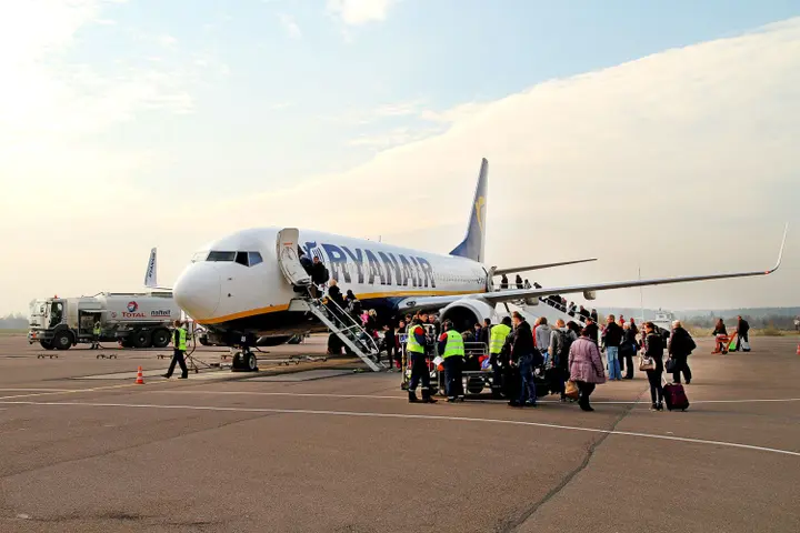 nauja ryanair kryptis 15