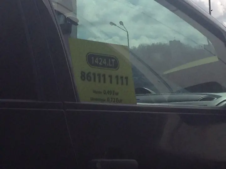 taksi automobilis apsimetelis