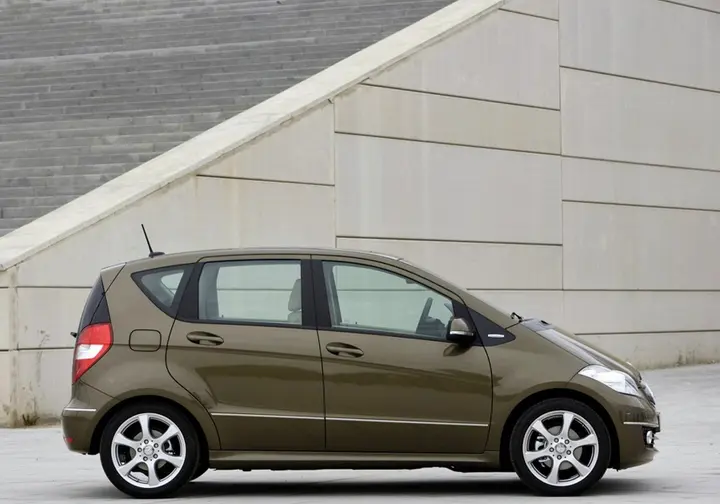 220906 mercedes benz a klase