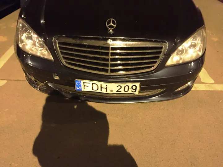 auto 1