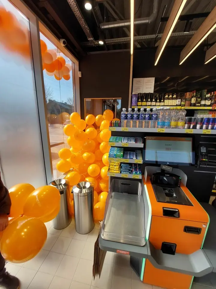 express market kleboniskis ypac skubantiems irengta savitarnos kasa