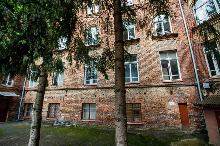 kvk 8757