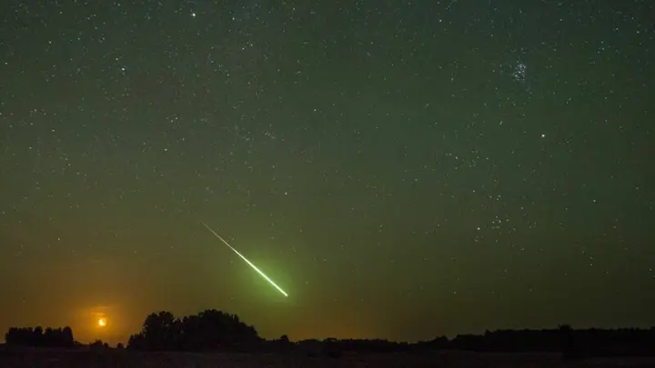 meteoras bolidas uzfiksuotas nakties danguje tauragnuose sky chasers l 91050515