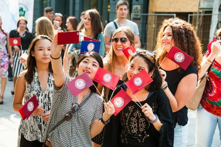 pirma karta kaune europos universiteto kulturos festivalis 4